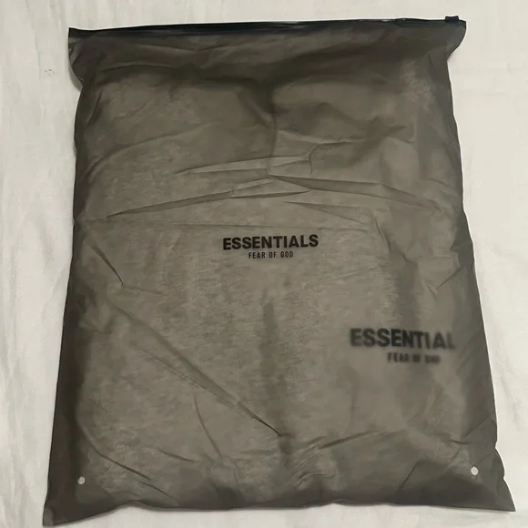 Fear of God Essentials Hoodies Pullover Light Oatmeal - Picture 16 of 16